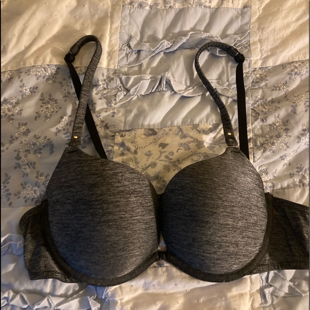 - Womens Bra by Parisian intimates size 36B